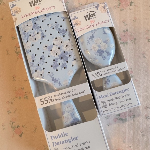 LOVESHACKFANCY X WET BRUSH Everblooming Rosettes Paddle & Mini Detangler NWT